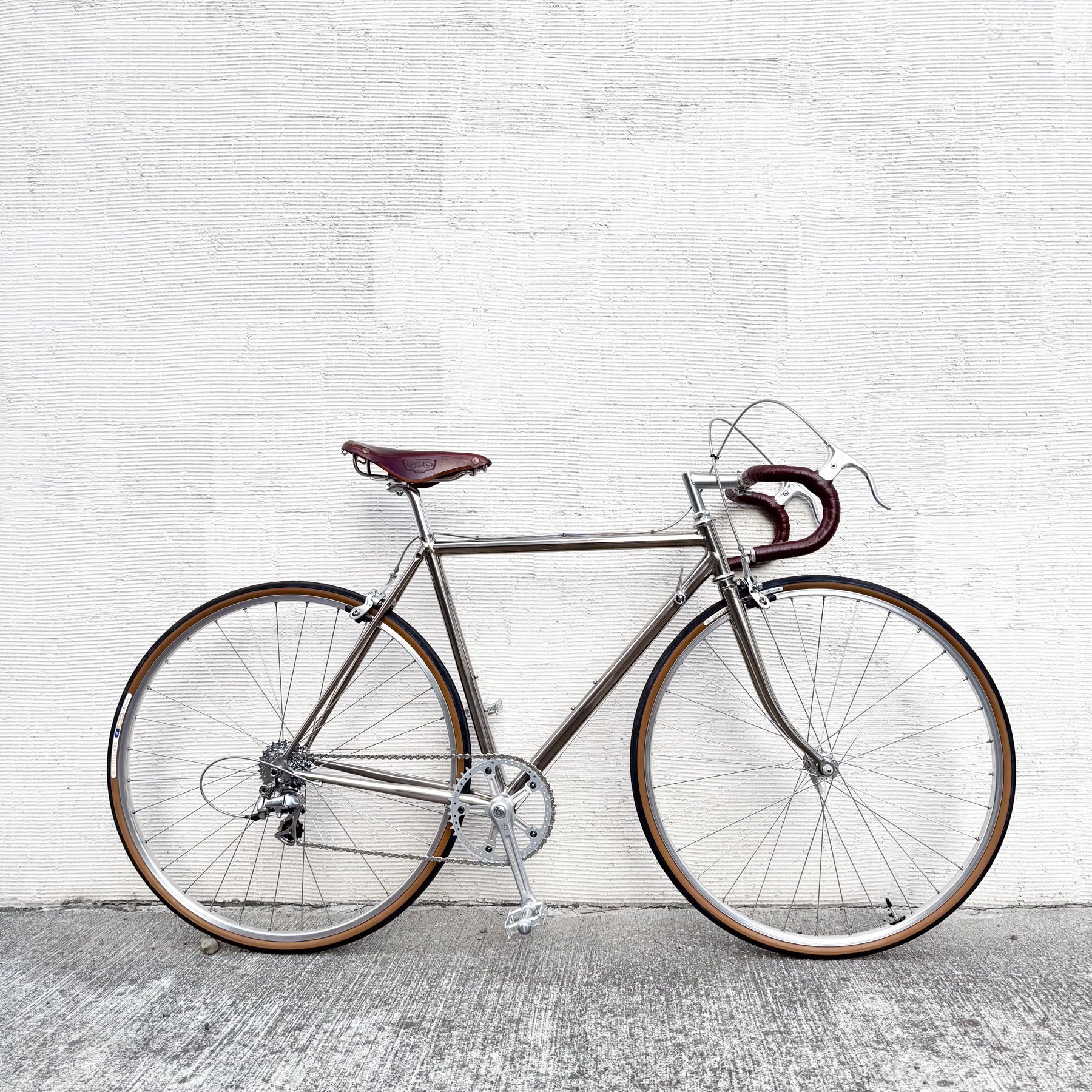 すべてがアルミ｜ヴィンテージロードバイク | COBI