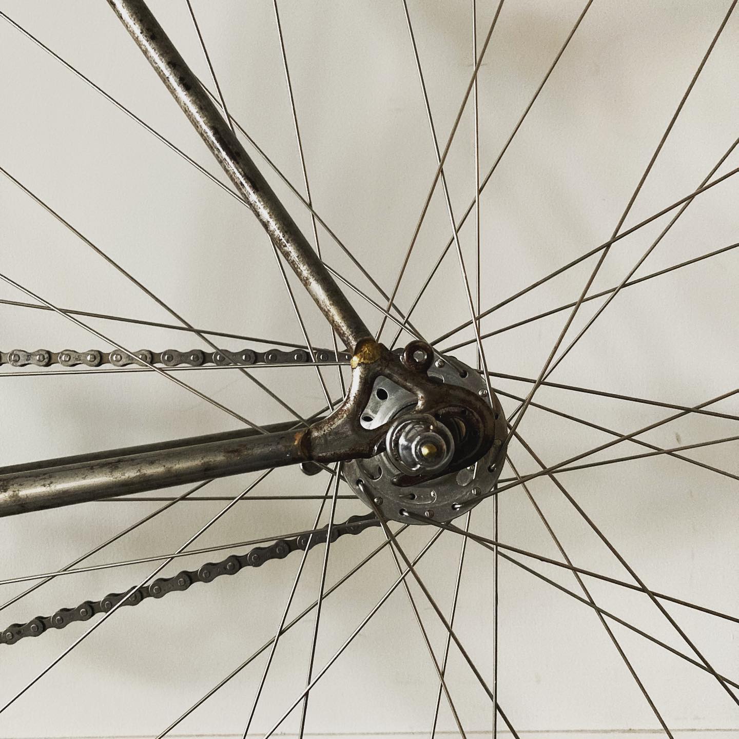 ヴィンテージロードバイク｜錆を愛でる｜RAWフィニッシュ | COBI